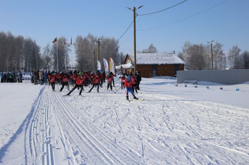 Массовые лыжные забеги «Лыжня Татарстана - 2024» собрали тысячи участников в Тукаевском районе
