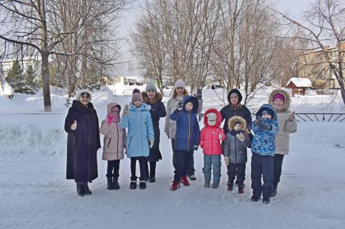 Квест на свежем воздухе: специалисты Центра социального обслуживания «Шафкать» организовали зимнее развлечение для детей в Тукаевском районе