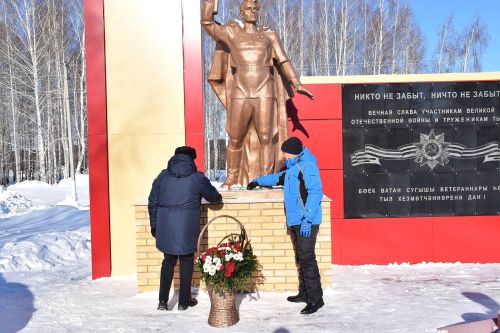 Единство и патриотизм: Митинг в посёлке Новый в честь Дня защитника Отечества
