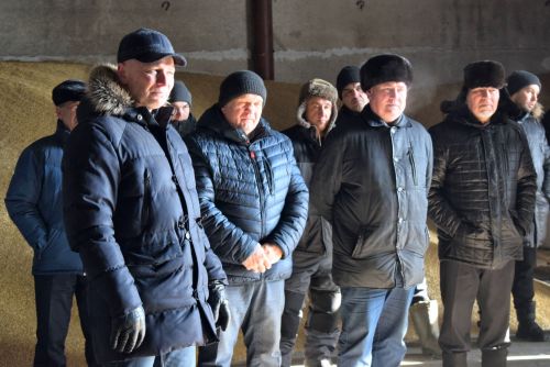 Уңганнардан өйрәнгән, эше-көне көйләнгән