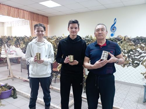 Кузкеевская школа проводит добровольческую акцию в поддержку защитников Родины