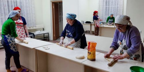 Фронт силен крепким тылом