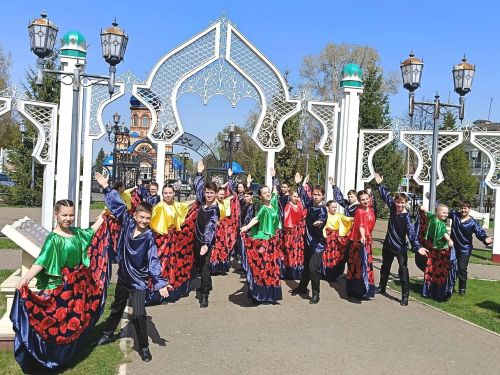 Хореографический ансамбль “Яшьлек” принял участие в республиканском конкурсе “Мы вместе”