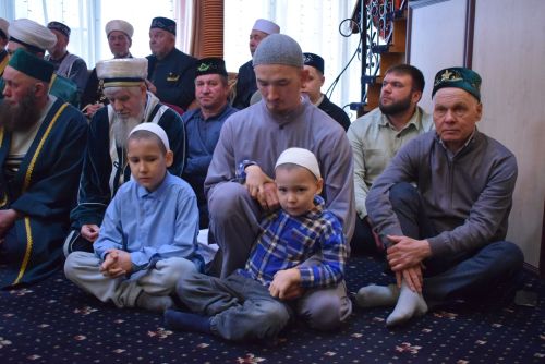 Ифтар үткәрү – саваплы гамәл