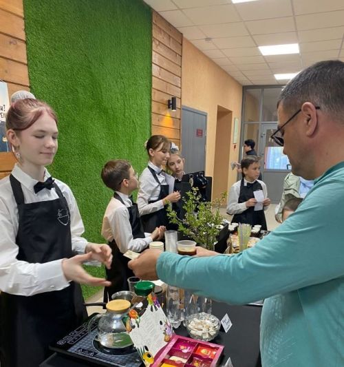 Благотворительная ярмарка в Малошильнинском сельском доме культуры “Родина”