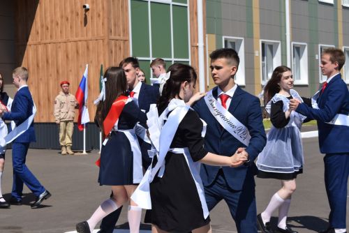 Тукаевский район: прозвенел «Последний звонок» во всех школах