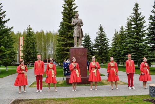 Тукай безнең күңелләрдә
