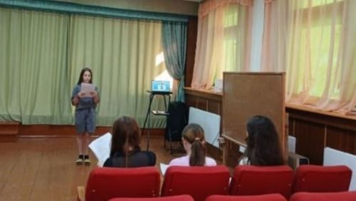 В Таулыковском клубе прошла беседа о правилах дорожного движения для детей