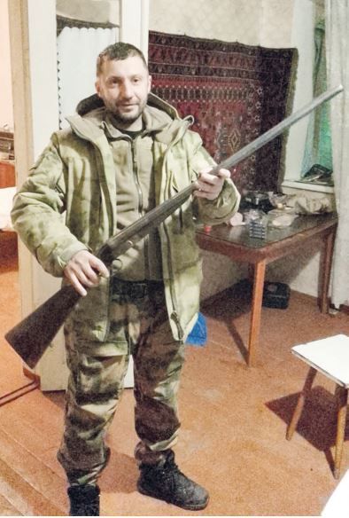 Руслан делится гордостью за службу и поддержку семьи и товарищей