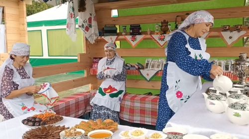Сабантуй в Тюмени: Тукаевский район принял участие в национальном празднике