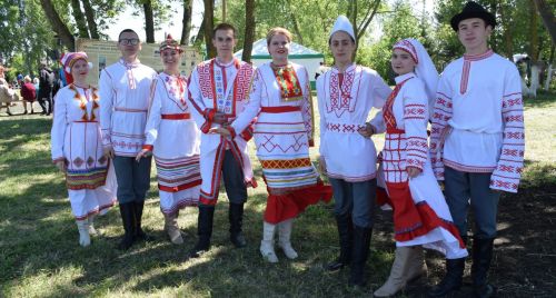 Шушы яктан, шушы туфрактан – без!