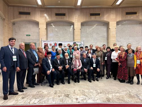 Резеда Гарипова Санкт-Петербургта конференциядә катнашты