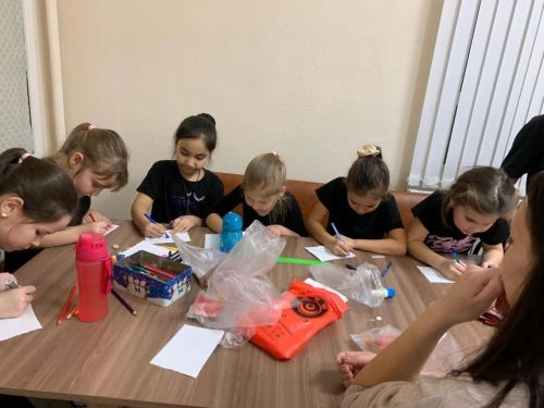 Балалар сугышчыларыбызга хат яздылар