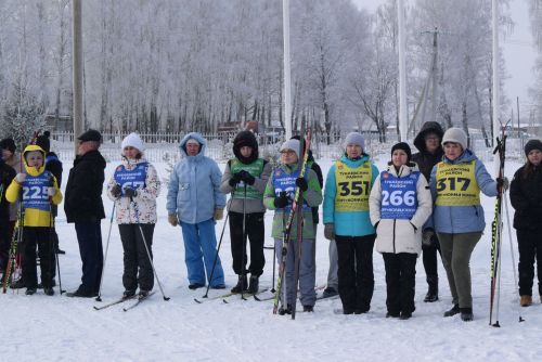 Лыжня России — самая массовая всероссийская лыжная гонка, в которой принимают участие и любители, и профессионалы