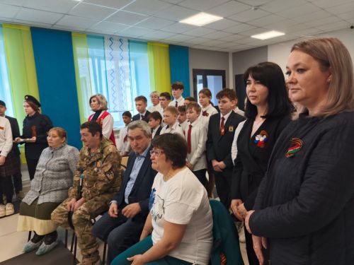 Школа посёлка Круглое Поле присоединилась к всероссийскому проекту «Парта Героя»