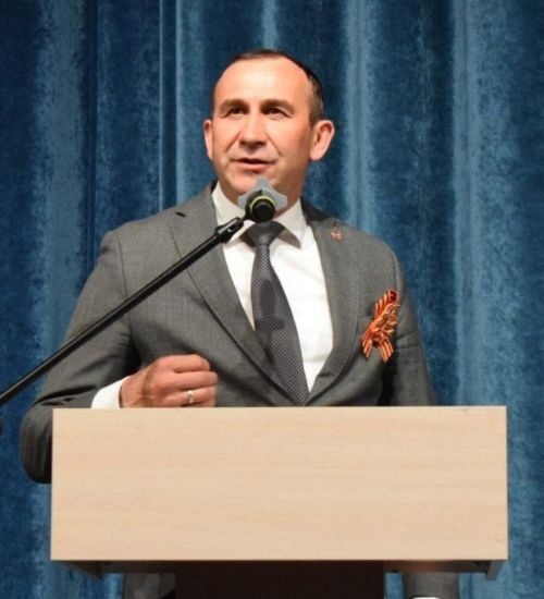 Халыкка хезмәт - иң олы бүләк: Тукай районы җирле үзидарә көнен билгеләп үтте