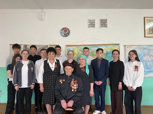 95 яшьлек тыл ветераны Бәхтегәрәев Сәхабетдин Сәлахетдин улы «Җиңү диктанты»н язды