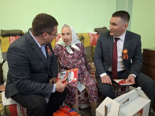 Чествуем ветеранов