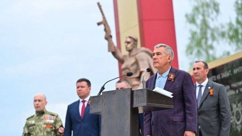 Татарстан Республикасы Рәисе Р.Н. Миңнехановның Бөек Ватан сугышында Җиңүнең 80 еллыгы уңаеннан МӨРӘҖӘГАТЕ