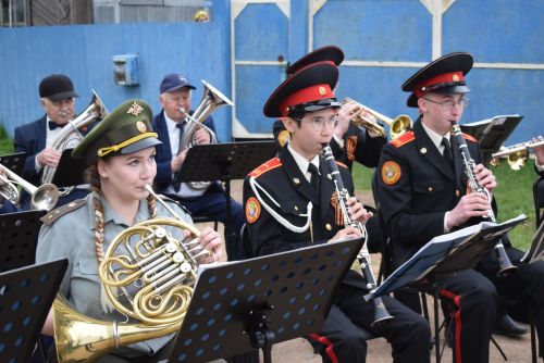 В селе Таш-Кичу открыли мемориальный комплекс в честь героев