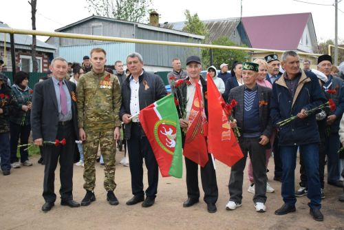 В селе Таш-Кичу открыли мемориальный комплекс в честь героев