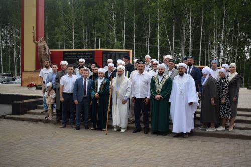 Инсаф хәзрәт Сәүбәнов имам-мөхтәсиб итеп яңадан сайланды