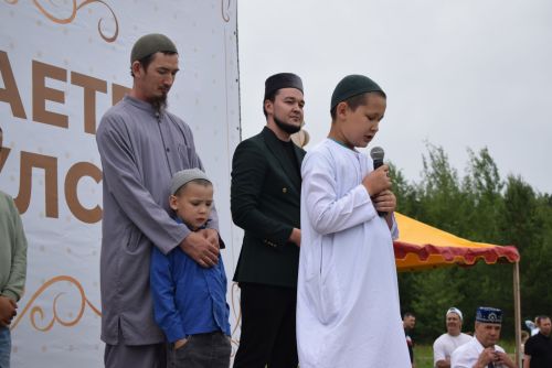 Инсаф хәзрәт Сәүбәнов имам-мөхтәсиб итеп яңадан сайланды