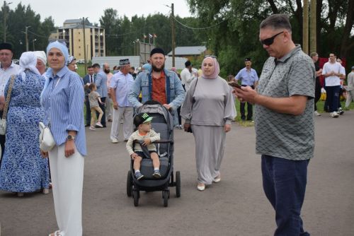 Инсаф хәзрәт Сәүбәнов имам-мөхтәсиб итеп яңадан сайланды