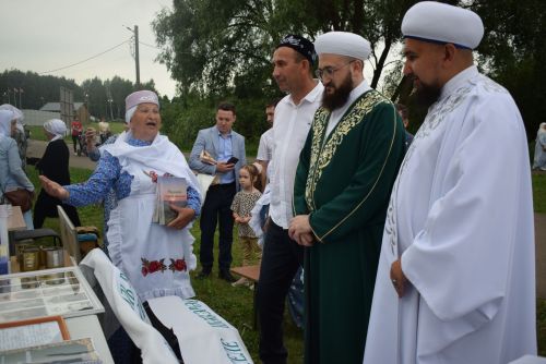 Инсаф хәзрәт Сәүбәнов имам-мөхтәсиб итеп яңадан сайланды