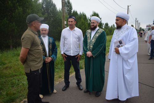Инсаф хәзрәт Сәүбәнов имам-мөхтәсиб итеп яңадан сайланды