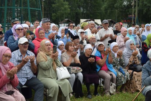 Инсаф хәзрәт Сәүбәнов имам-мөхтәсиб итеп яңадан сайланды