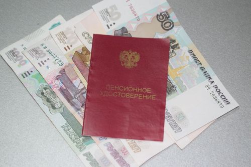 До 1 октября льготники из РТ могут вернуть возможность получать лекарства вместо денег