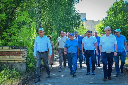Рөстәм Миңнеханов Тукай районында «Эзтабар» савыктыру лагеренда булды