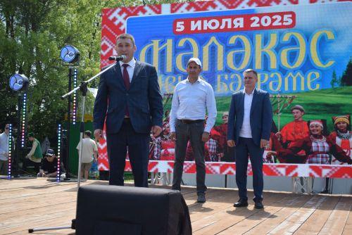 Мәләкәстә «Авыл көне» бәйрәме шәп үтте!