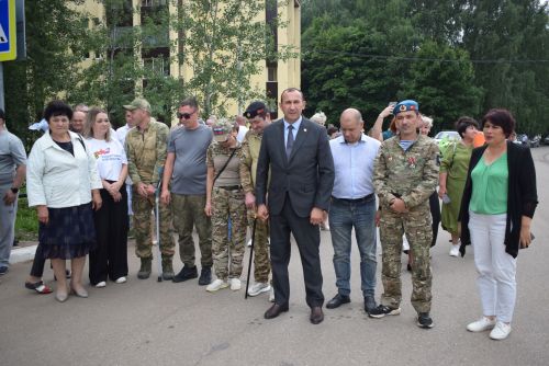 Помним героев – поддерживаем бойцов