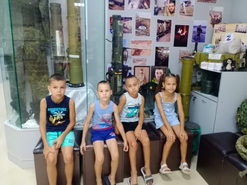 Балаларга музейга экскурсия оештырдылар