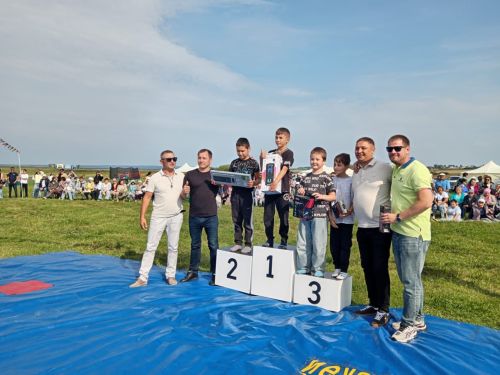 Колышта гаҗәеп күңелле «Авыл көне» узды!