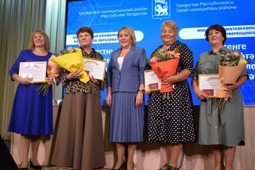 Киләчәгебез, ил язмышы педагоглар, укытучылар эшчәнлеге белән турыдан-туры бәйле
