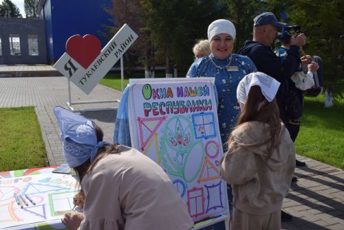 Сегодня в п.Новый отметили День Республики. Праздник, который объединяет всех!