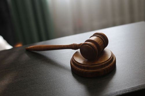 Ранее судимый житель Набережных Челнов снова пойдет под суд за магазинные кражи