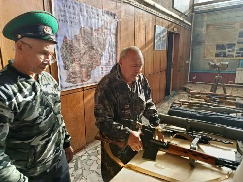 Живая история на границе села: передвижной музей «На защите границ» побывал в Шильнебаше