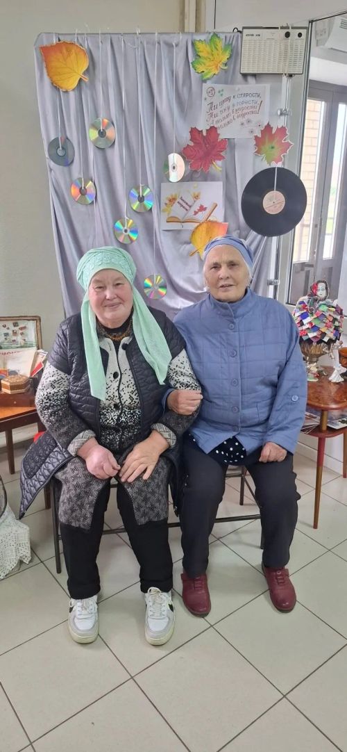 В Староерыклинском МФЦ «Дуслык» чествовали активистов серебряного возраста