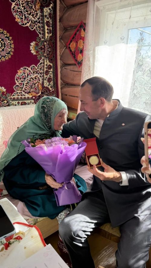 101 яшьлек Маһирә Мәрдәнова: «Алдынгылыкны бирмәгез! Дәрәҗәгезне югалтмагыз!»