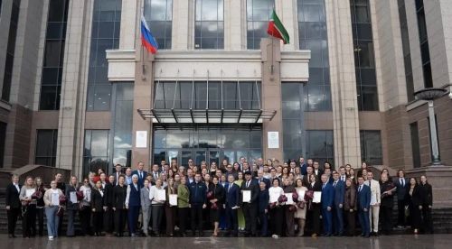 Представительниц Молодежного центра Тукаевского района отметили за добровольчество