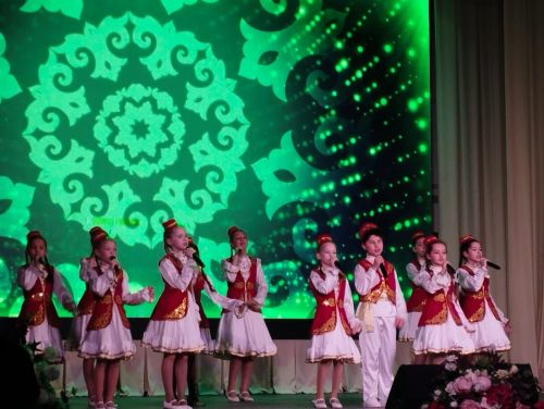 Районның мәдәният хезмәткәрләре һөнәри бәйрәмнәрен билгеләп үттеләр