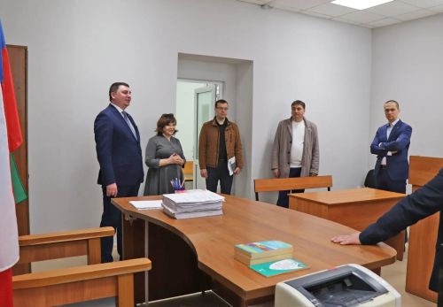 В 2,5 раза просторнее: мировые судьи Советского района Казани получили новое здание