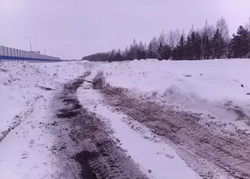 В Тукаевском районе обнаружена незаконная свалка снега
