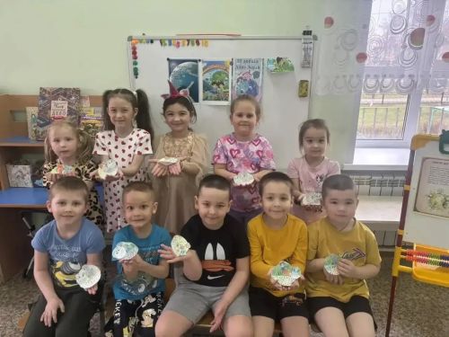 Нәни экологлар: балалар бакчасында Җир көнен ничек билгеләп үттеләр?