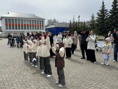 В единстве — наша сила: район встретил праздник Весны и Труда