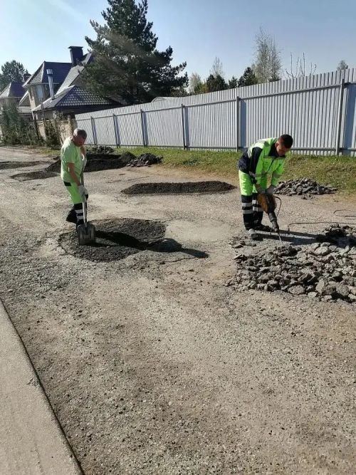 В Тукаевском районе отремонтируют более 1400 квадратных метров дорог